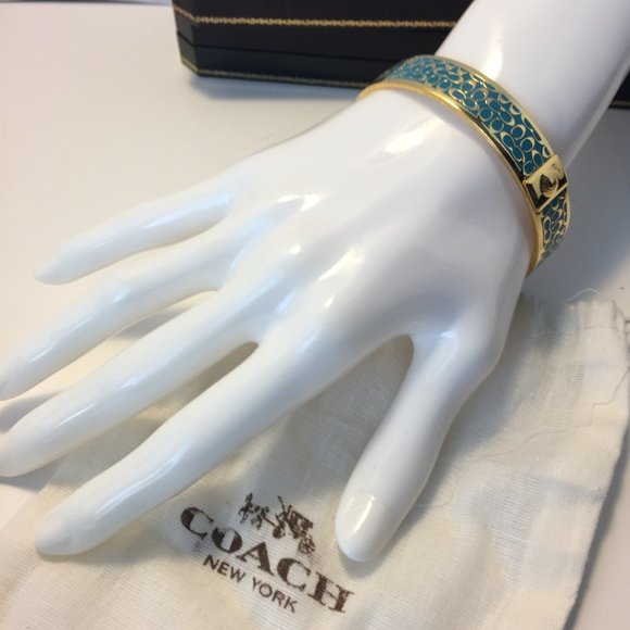 🏆🐎💙COACH Monogram Bracelet Cuff💙🐎🏆 - Picture 5 of 6